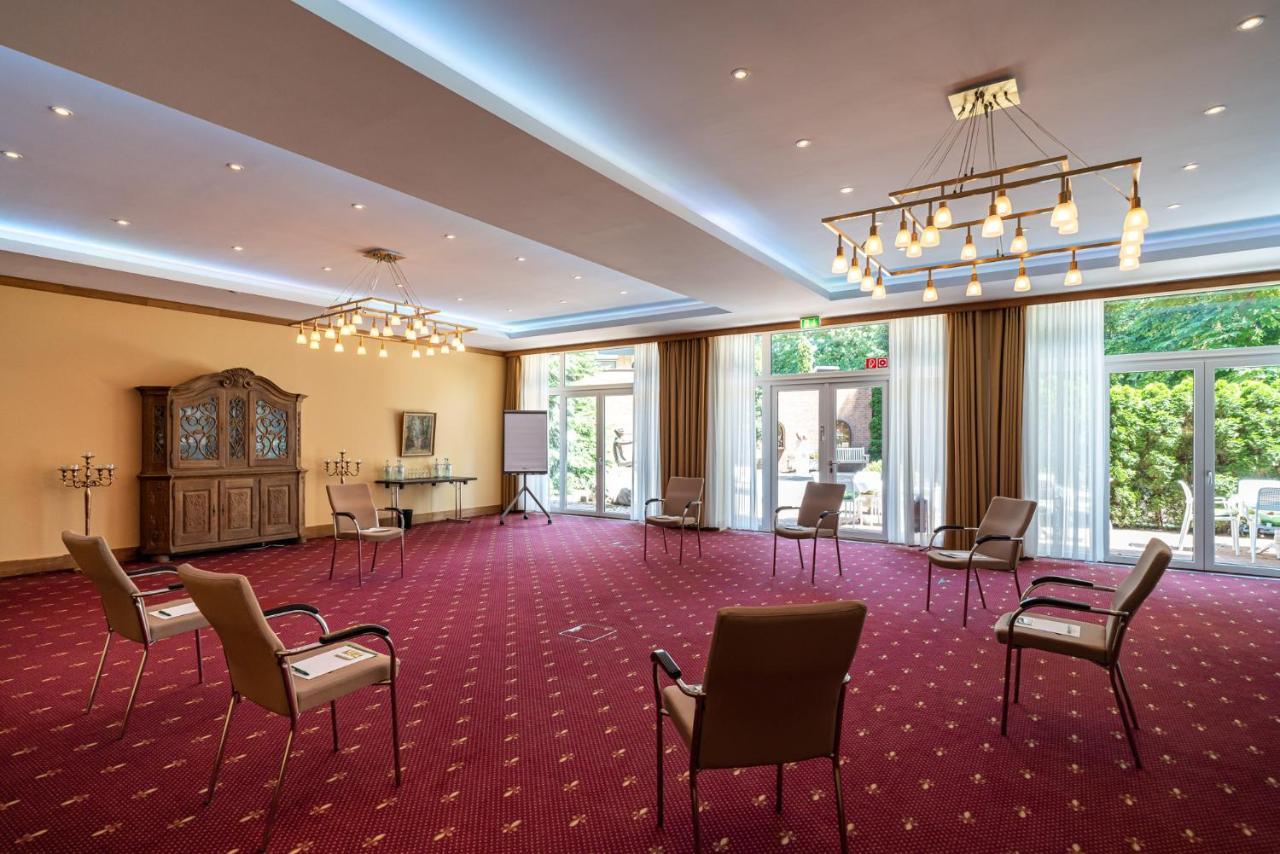 Waldhotel Tannenhaeuschen 베젤 외부 사진