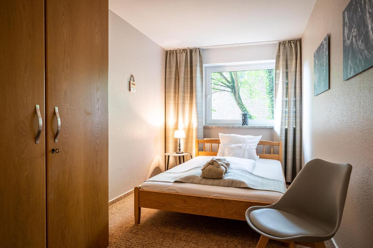 Waldhotel Tannenhaeuschen 베젤 외부 사진