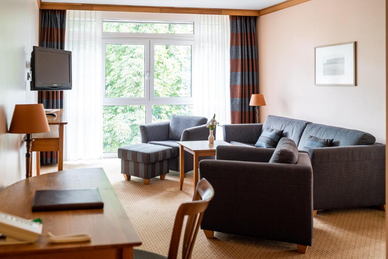 Waldhotel Tannenhaeuschen 베젤 외부 사진