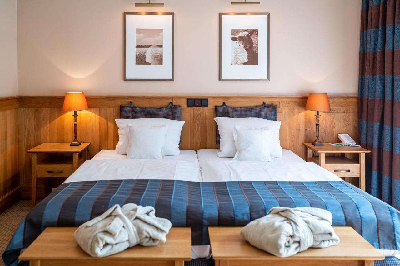 Waldhotel Tannenhaeuschen 베젤 외부 사진